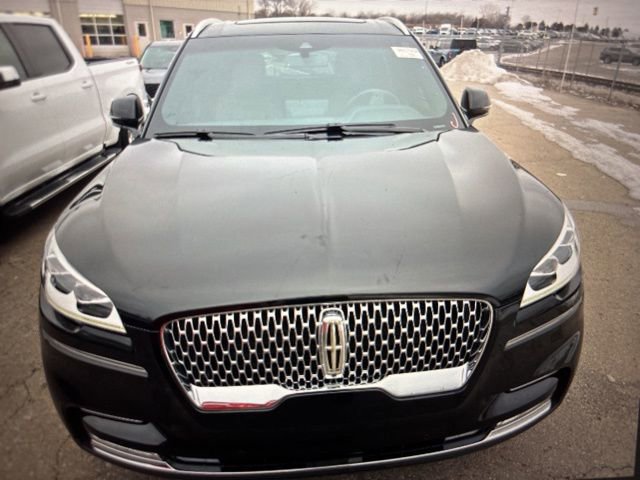 Used 2024 Lincoln Aviator Reserve w/ Equipment Group 201A image 13