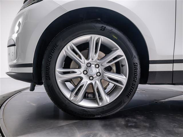 Used 2024 Land Rover Range Rover Velar S image 13