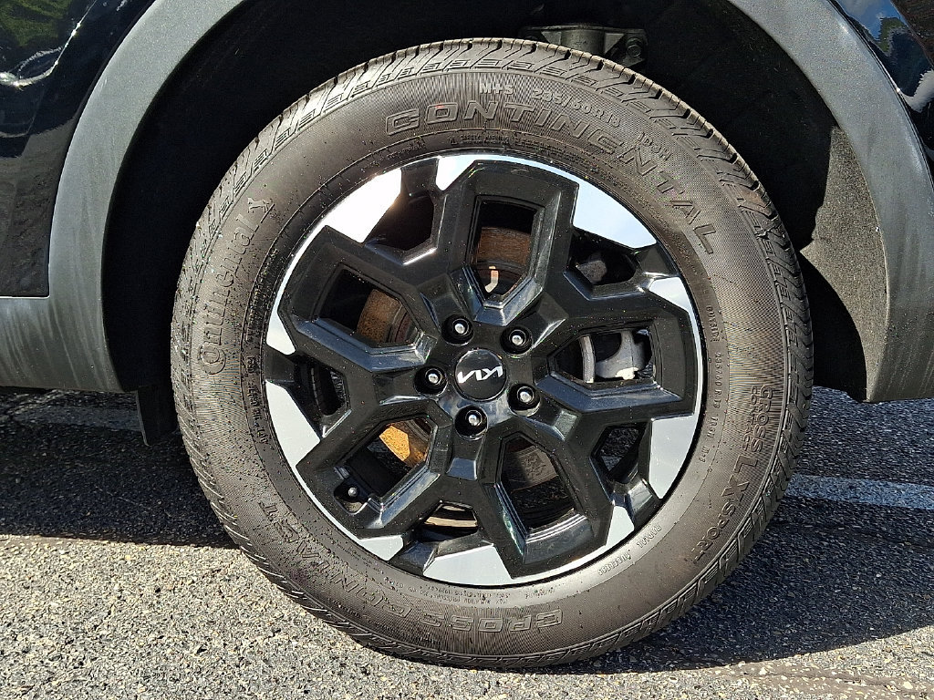 Certified 2024 Kia Sorento S AWD/4WD image 10