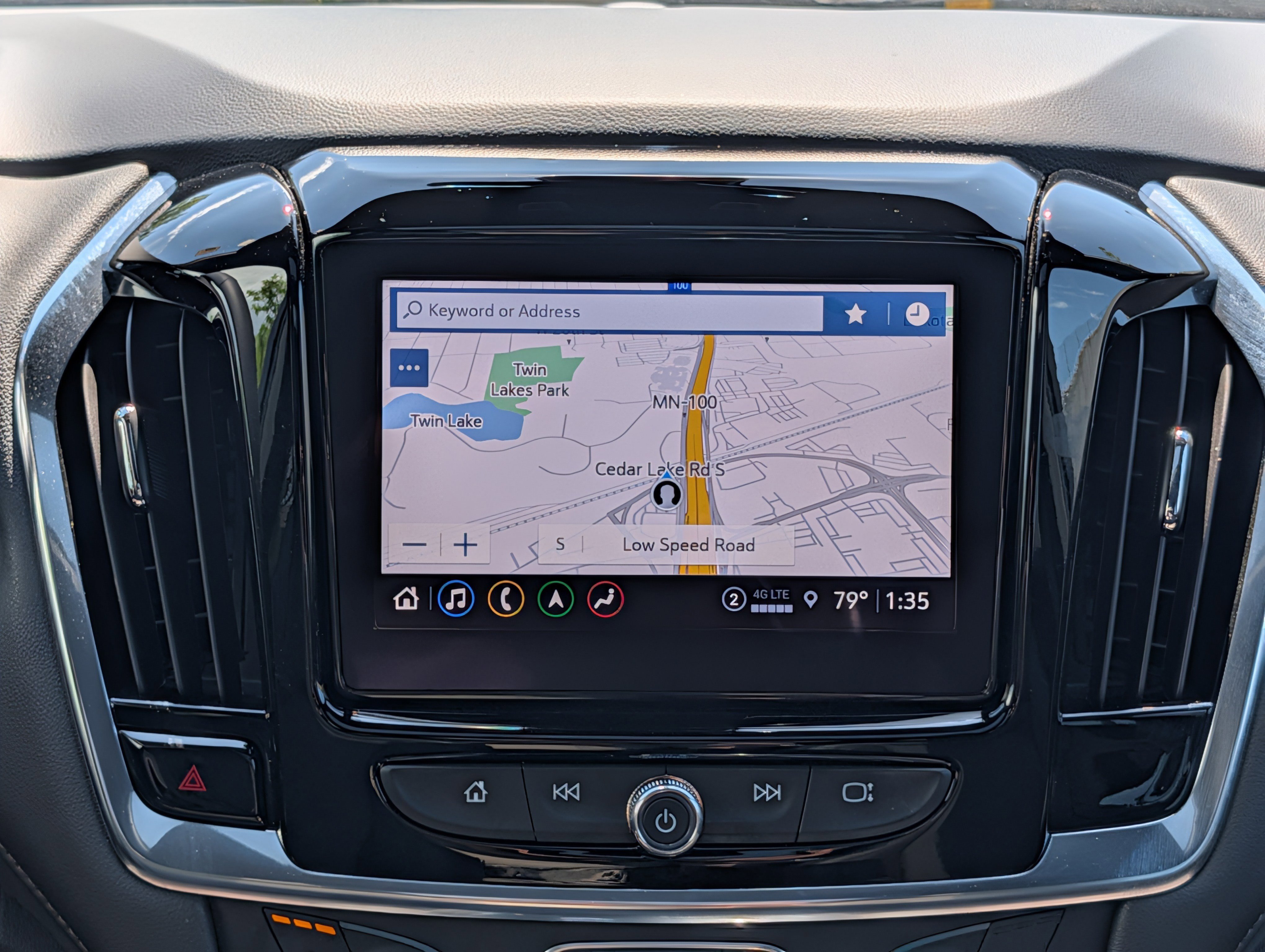 Used 2023 Chevrolet Traverse High Country w/ LPO, Floor Liner Package AWD/4WD image 32