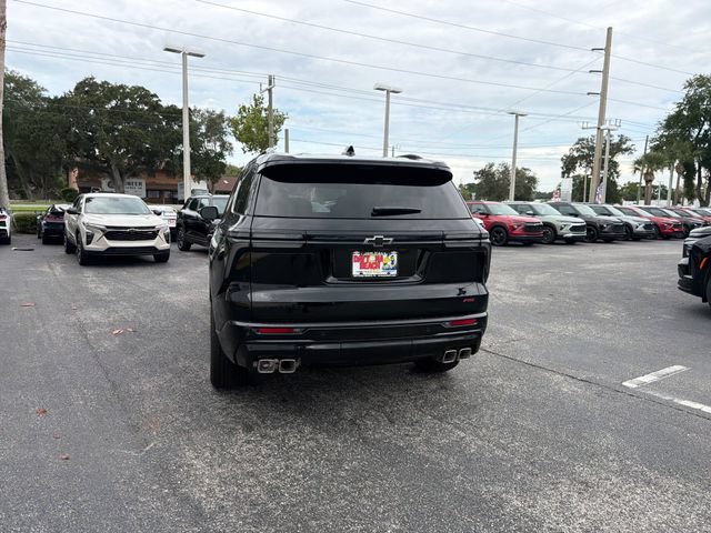 New 2026 Chevrolet Traverse RS w/ LPO, Floor Liner Package FWD image 8