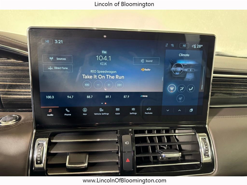 Certified 2023 Lincoln Navigator Black Label image 28