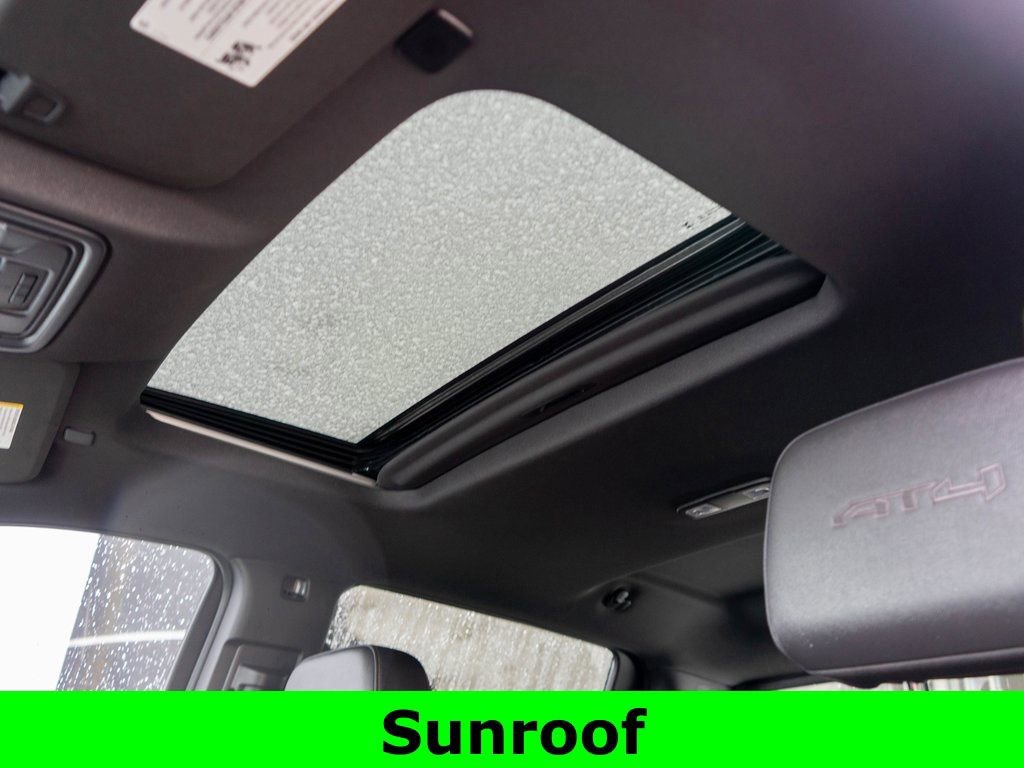 Used 2025 GMC Sierra 3500 AT4 w/ AT4 Premium Plus Package image 12