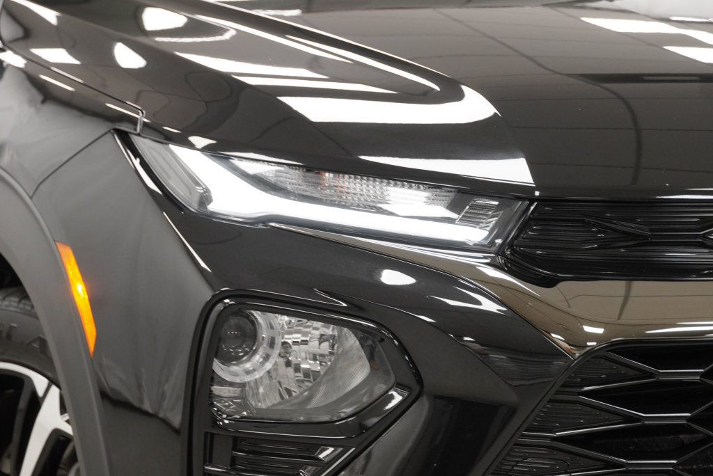 Certified 2021 Chevrolet TrailBlazer RS w/ Sun and Liftgate Package AWD/4WD image 10