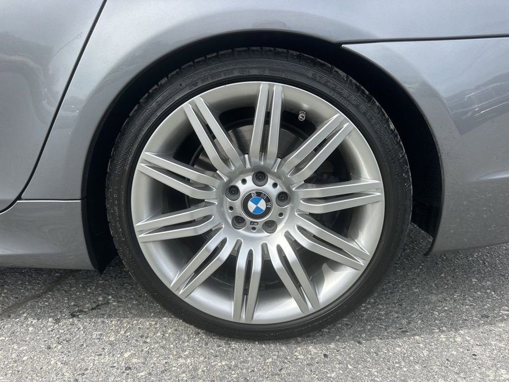 Used 2010 BMW 550i Sedan image 30