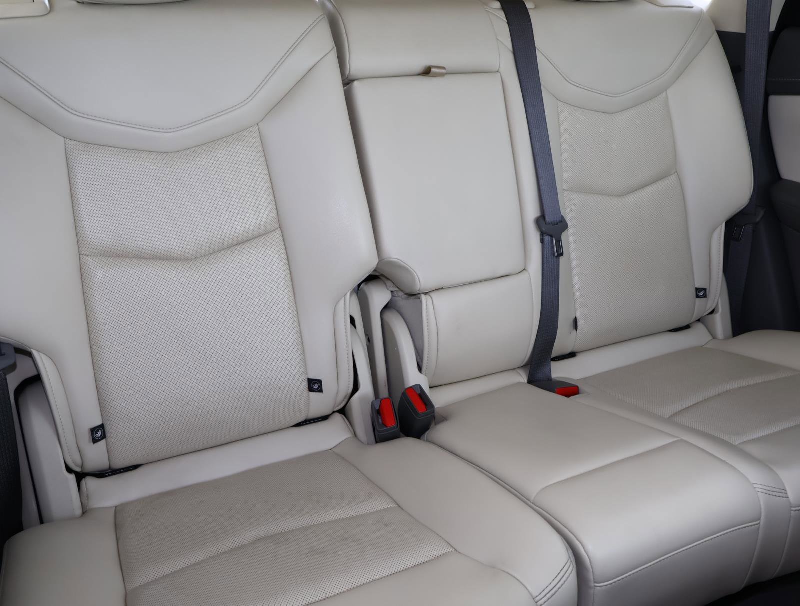 Certified 2023 Cadillac XT5 Premium Luxury w/ Technology Package image 24