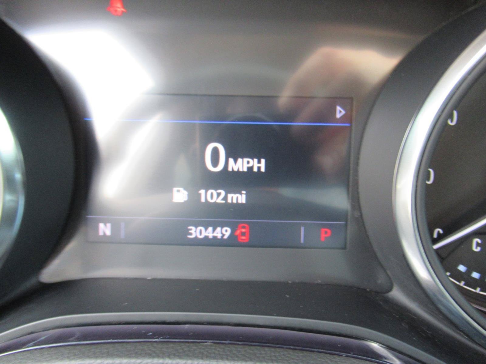 Used 2023 Buick Encore GX Select w/ Sport Touring Package FWD image 26