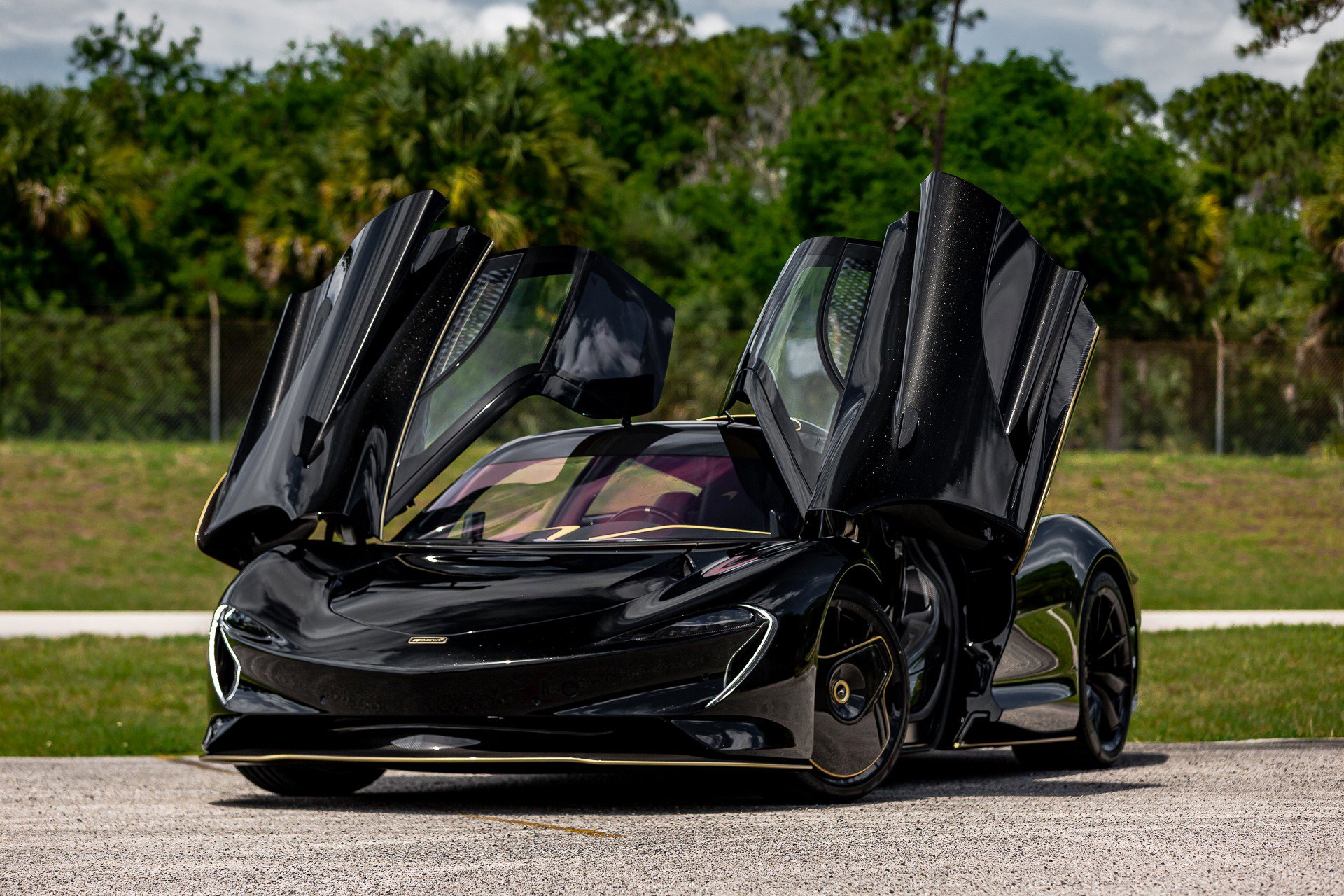 Used 2020 McLaren Speedtail image 17