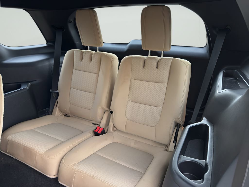 Used 2016 Ford Explorer FWD image 11
