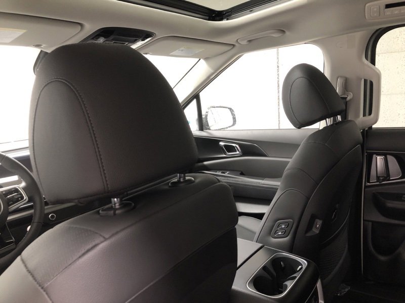 New 2026 Kia Carnival SX Prestige image 18