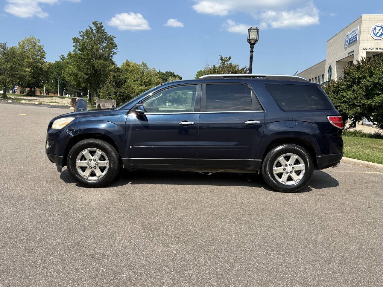 Used 2007 Saturn Outlook XR w/ Premium Trim Pkg FWD image 14