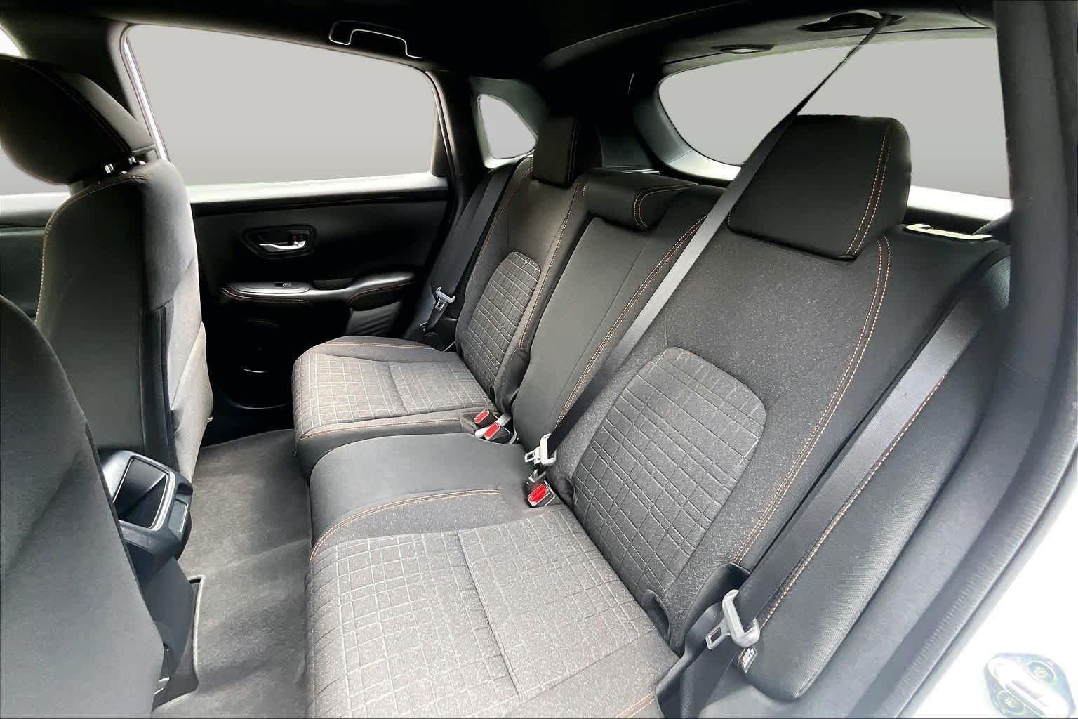 Certified 2024 Honda HR-V Sport image 19