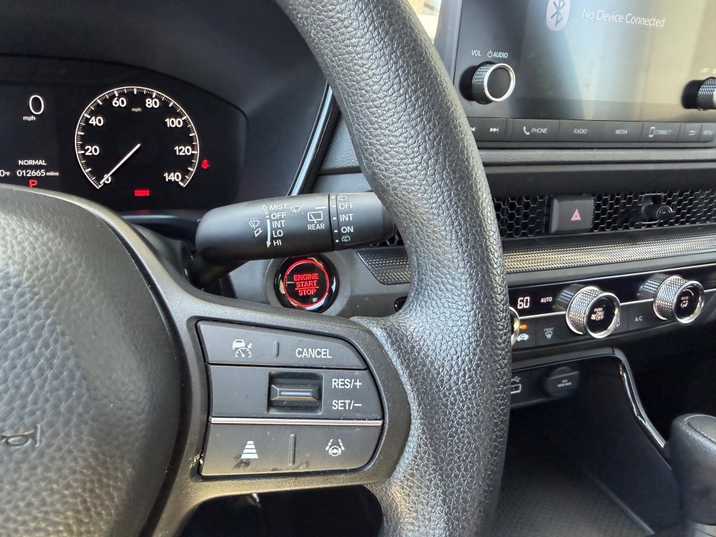 Used 2025 Honda CR-V LX image 30