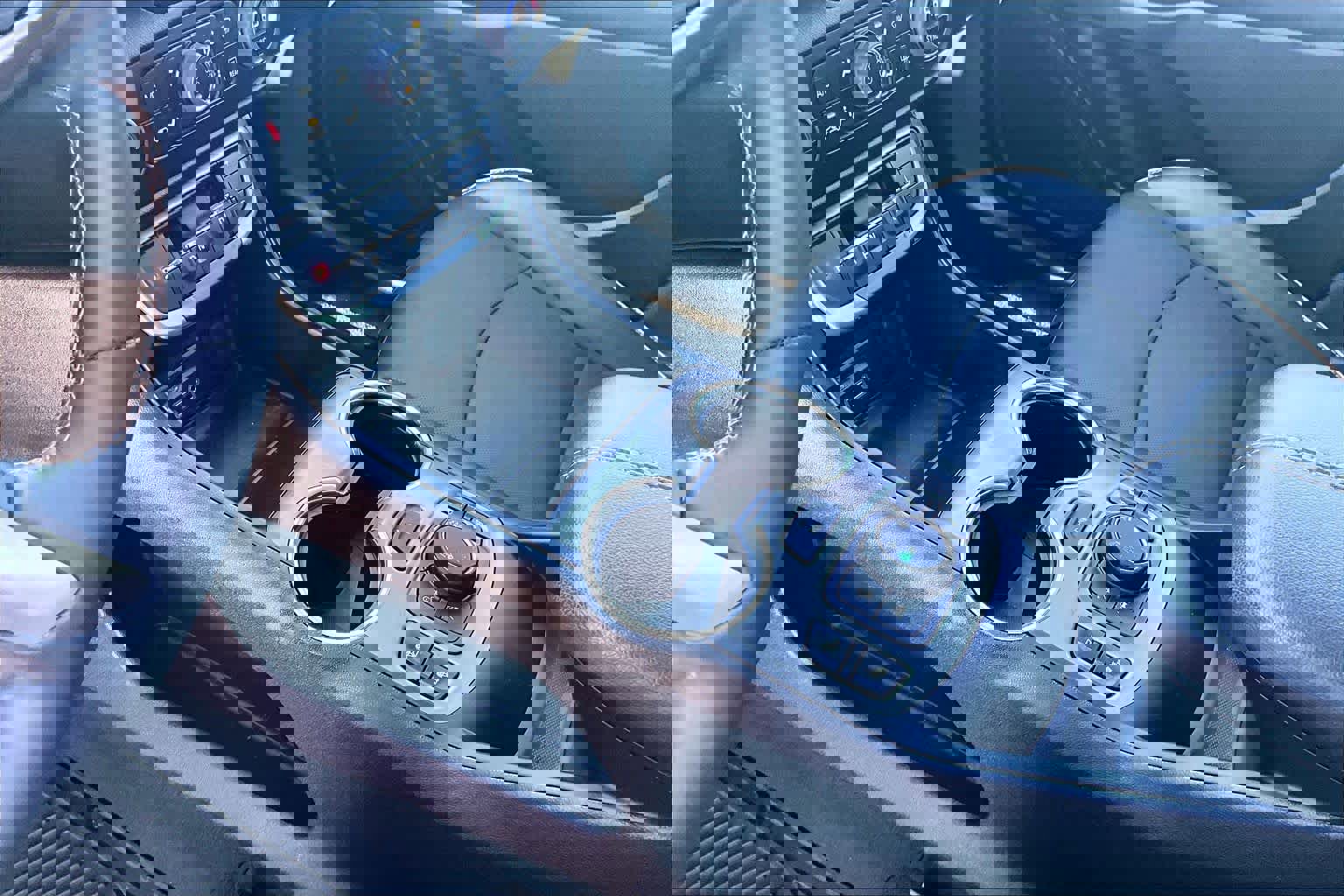 Used 2024 GMC Terrain AT4 w/ Tech Package image 17