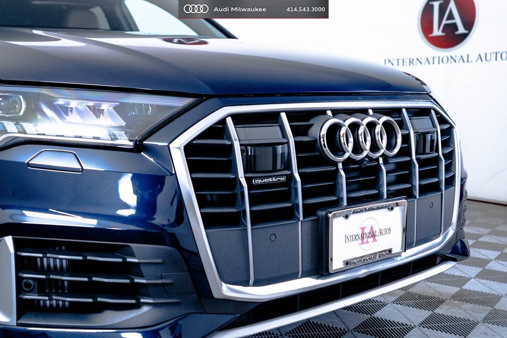 Used 2023 Audi Q7 3.0T Premium Plus AWD/4WD image 11