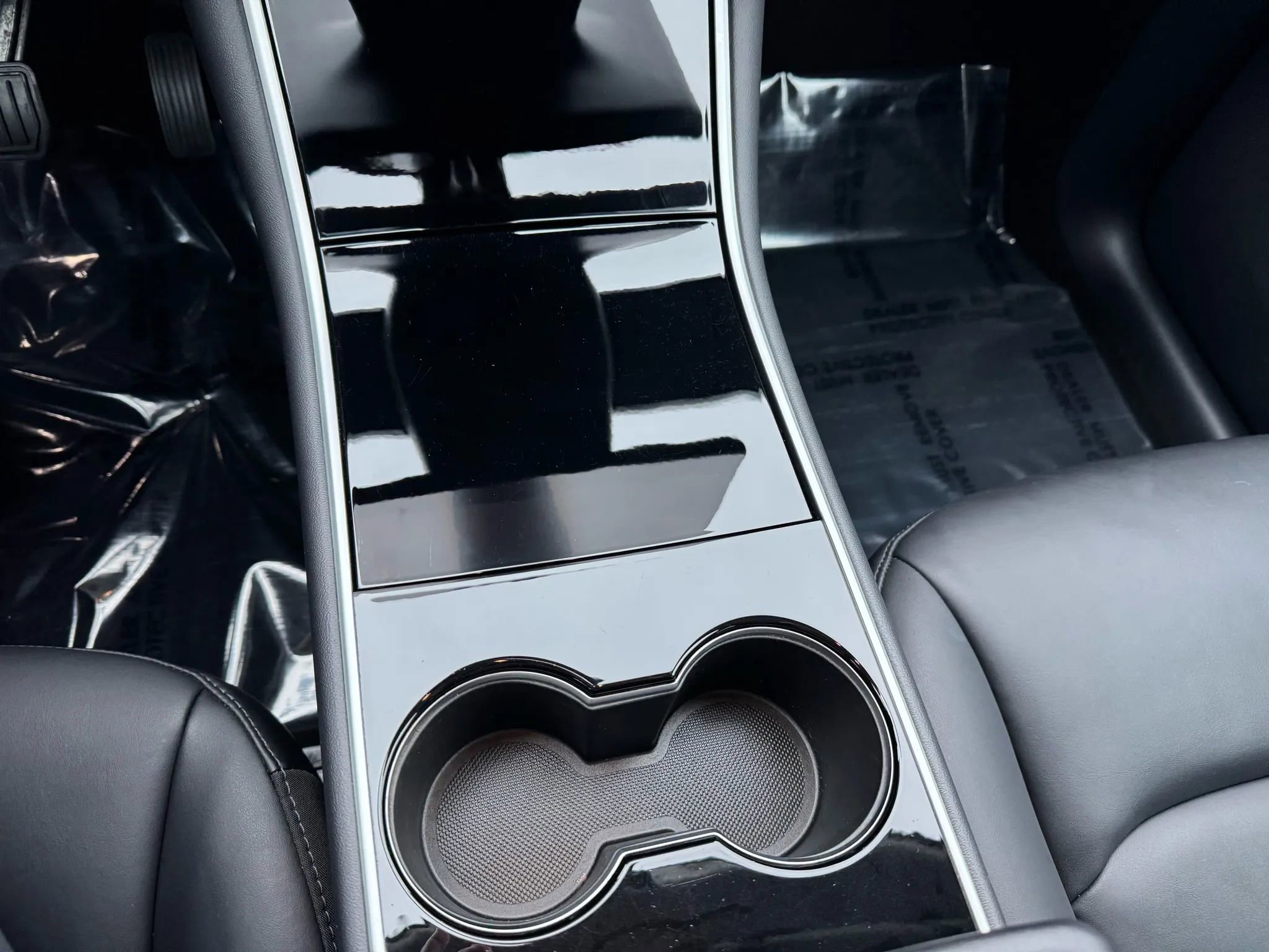 Used 2020 Tesla Model Y Long Range image 39