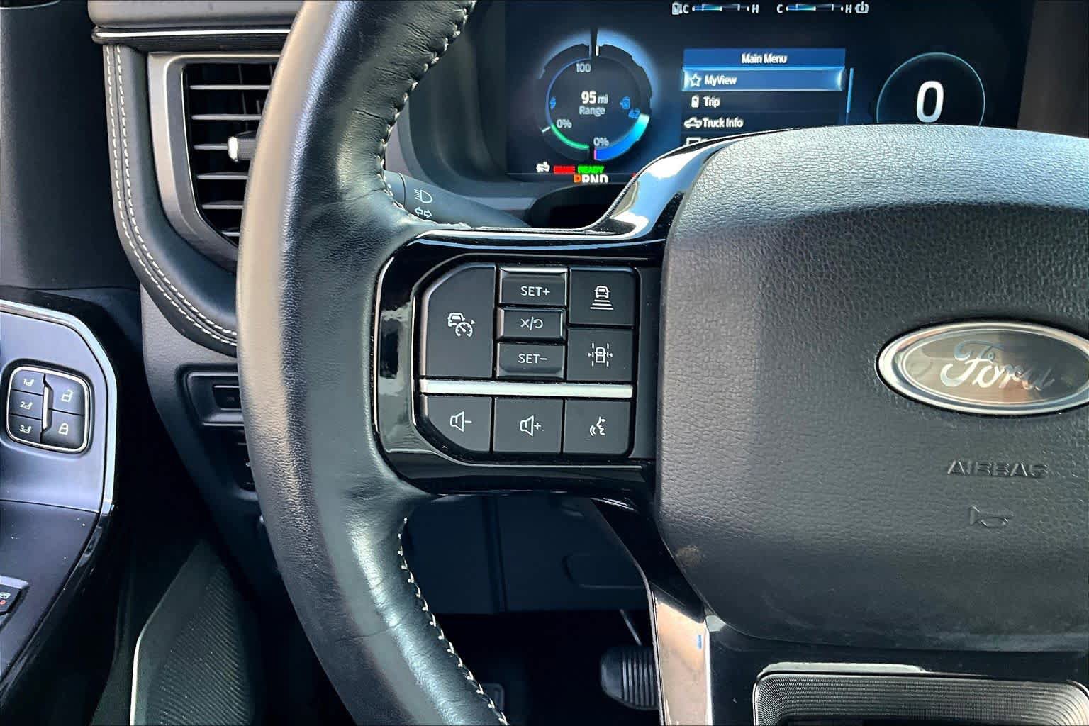 Used 2023 Ford F150 Lightning Platinum image 23