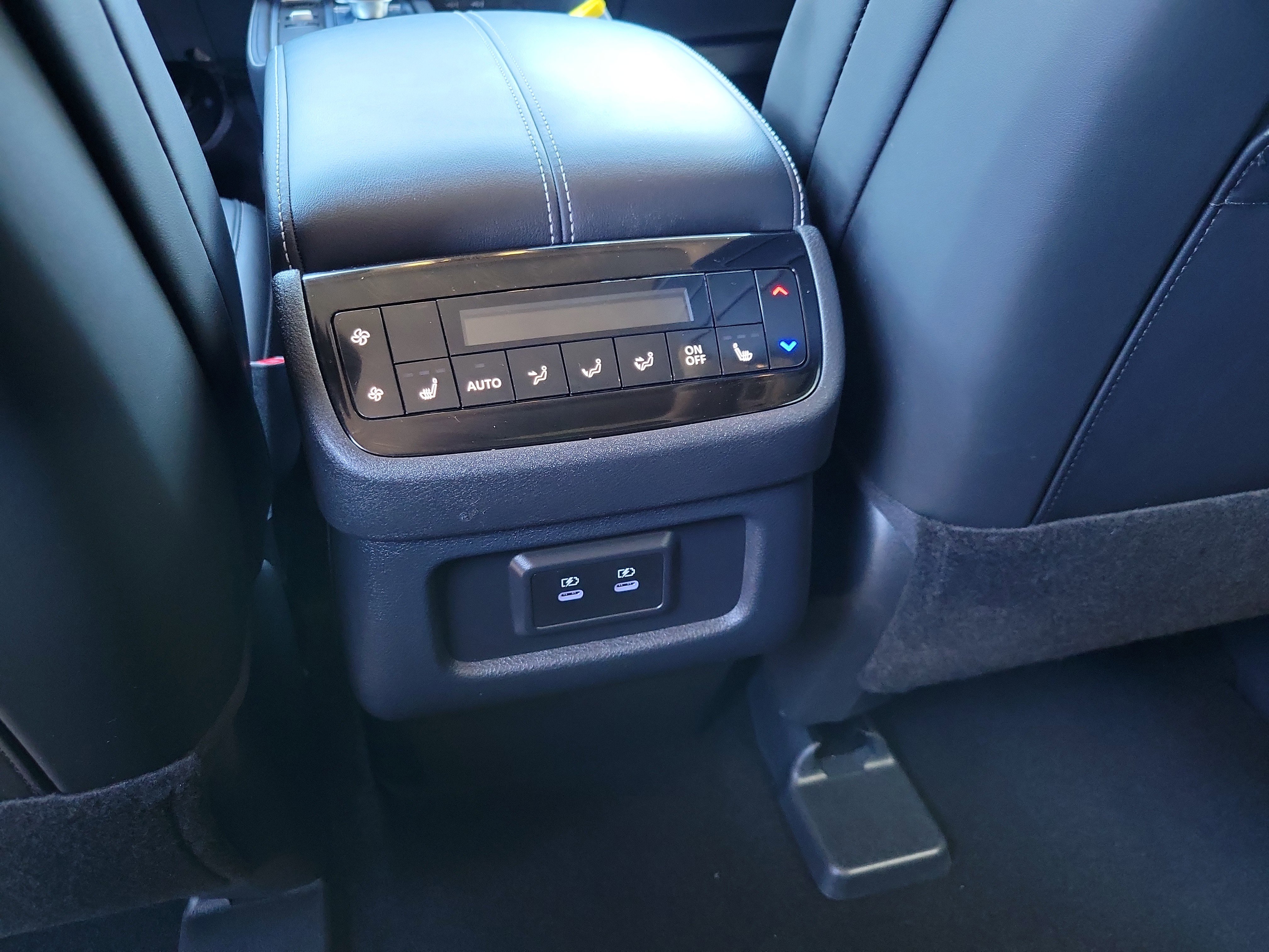 Certified 2026 INFINITI QX60 Luxe w/ Cargo Package image 15