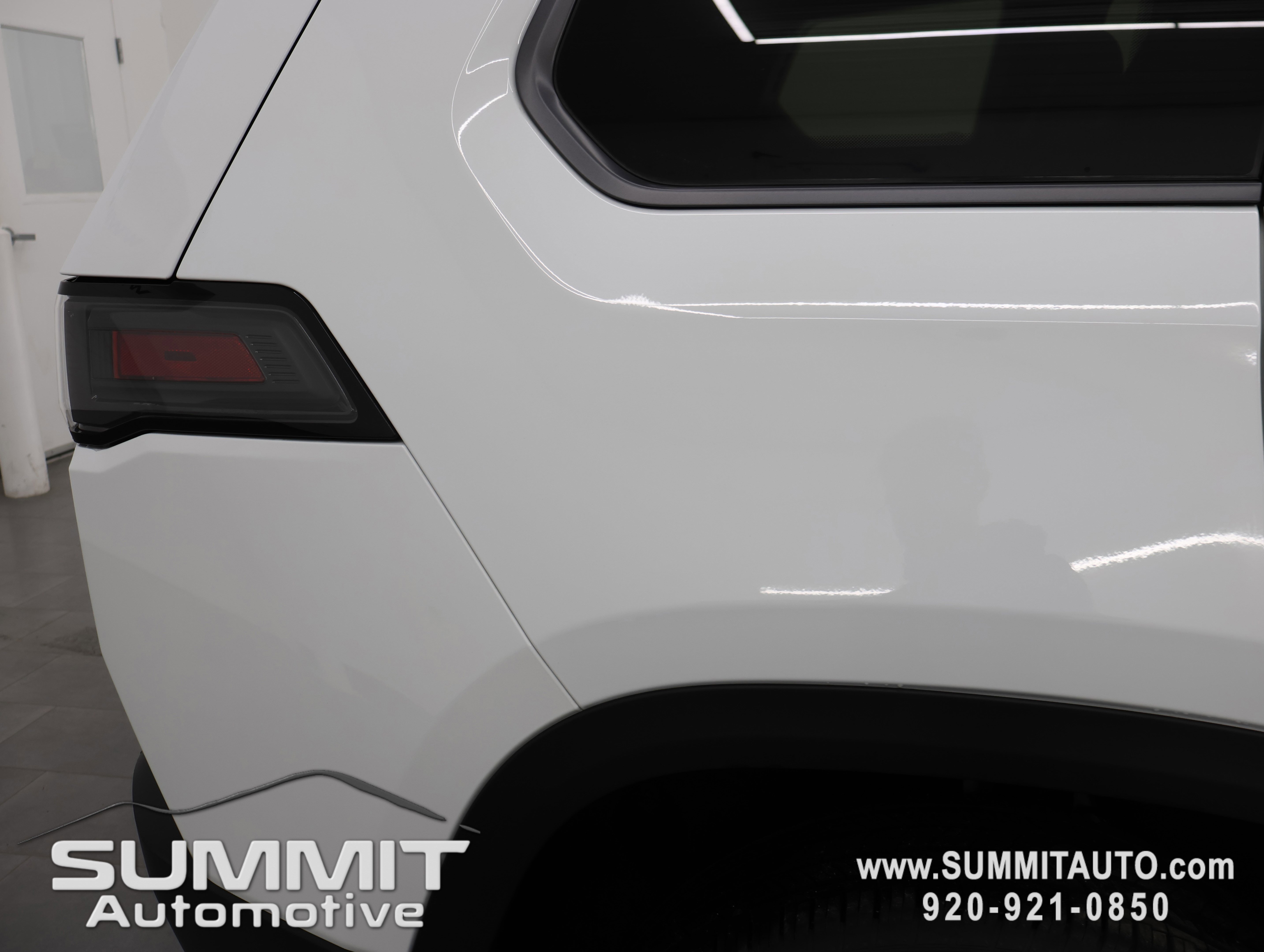 New 2026 Jeep Cherokee Limited image 24