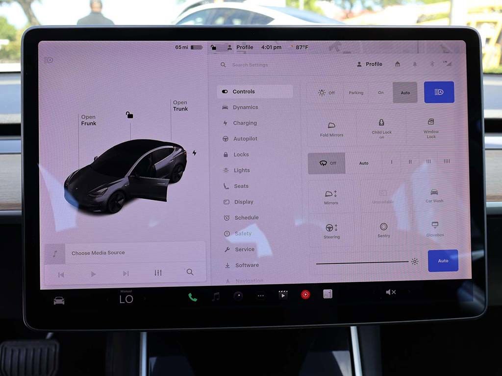 Used 2018 Tesla Model 3 Long Range AWD/4WD image 51