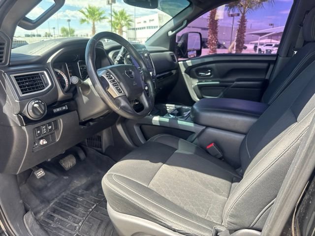 Used 2018 Nissan Titan XD AWD/4WD image 19