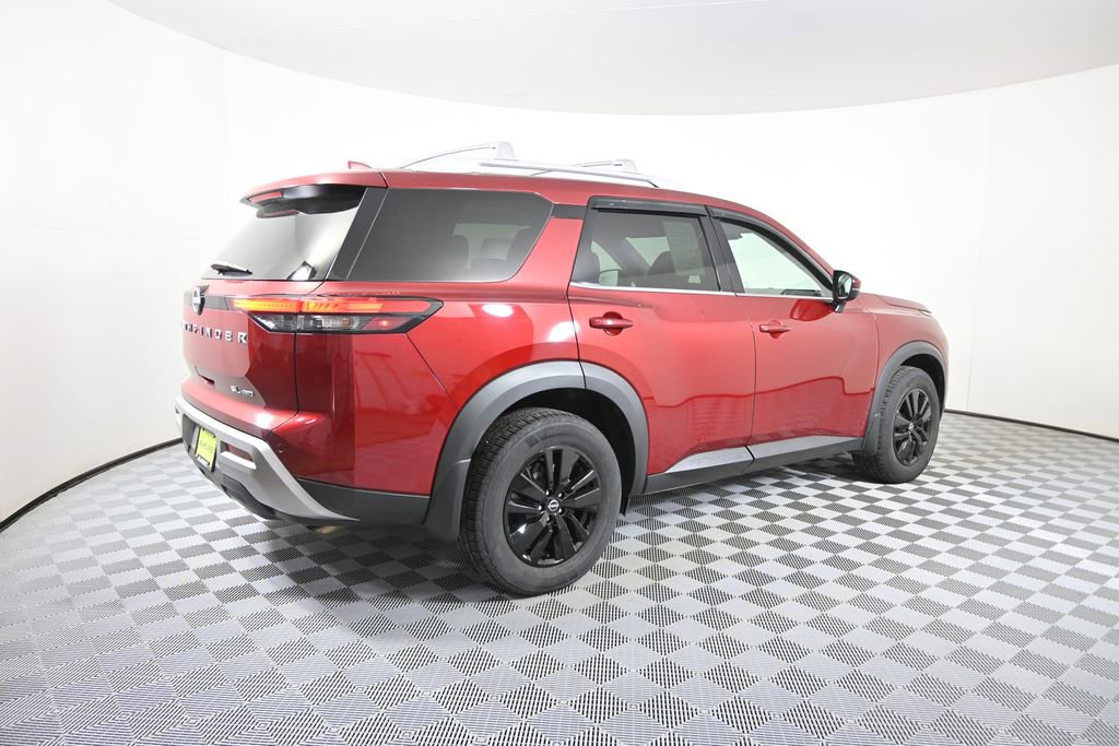 Used 2023 Nissan Pathfinder SL image 6