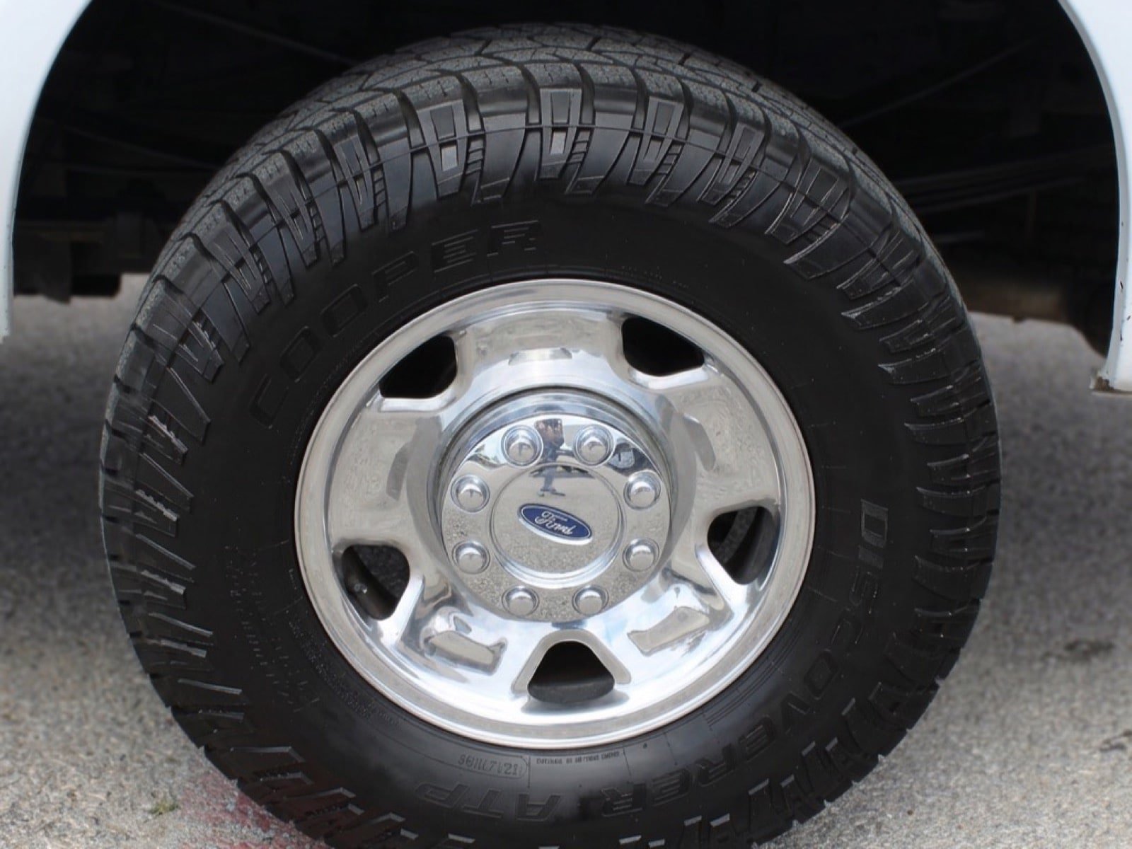 Used 2005 Ford F250 XLT AWD/4WD image 8