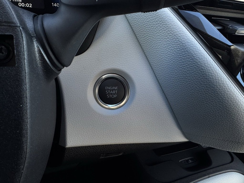 Used 2026 Toyota Corolla SE image 25