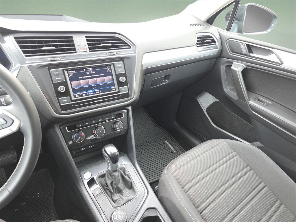 Used 2024 Volkswagen Tiguan S image 28