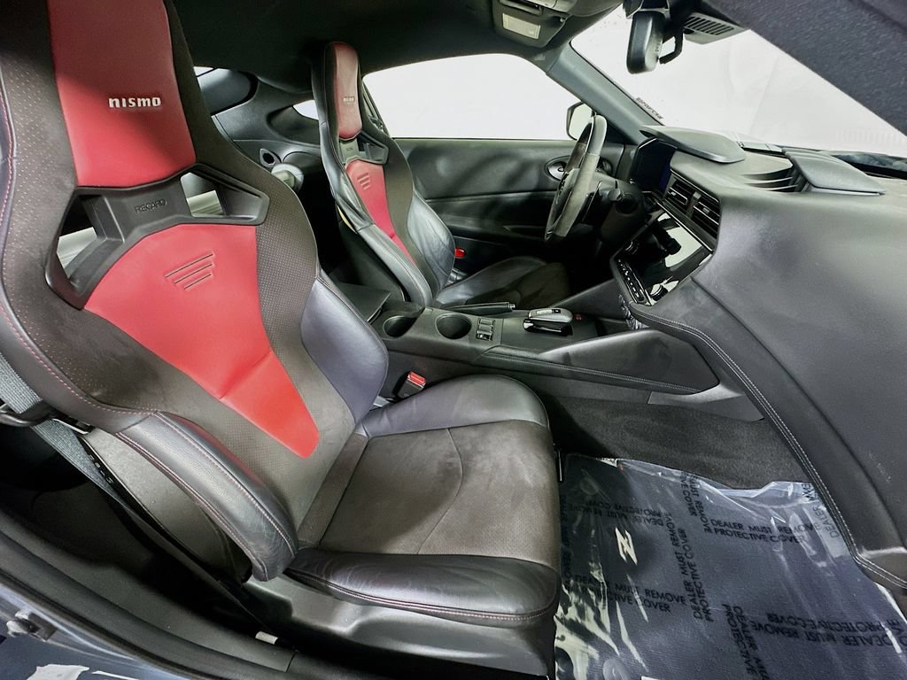 Used 2024 Nissan Z NISMO w/ Floor Mat Package RWD image 11
