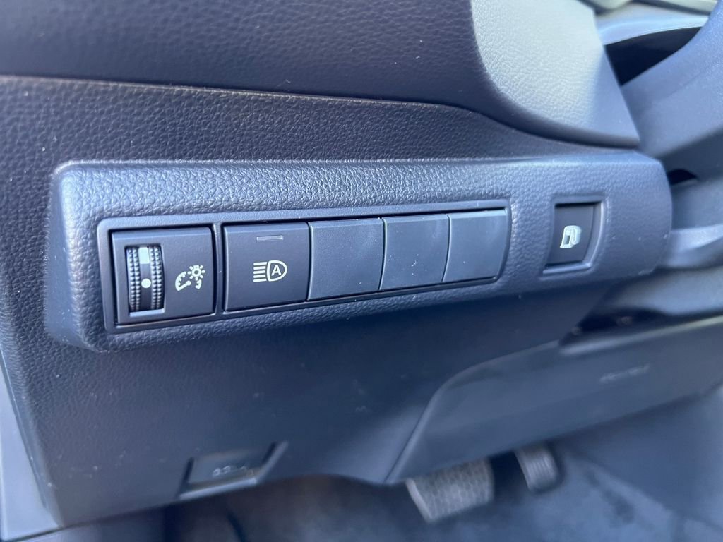New 2026 Toyota Corolla LE FWD image 32