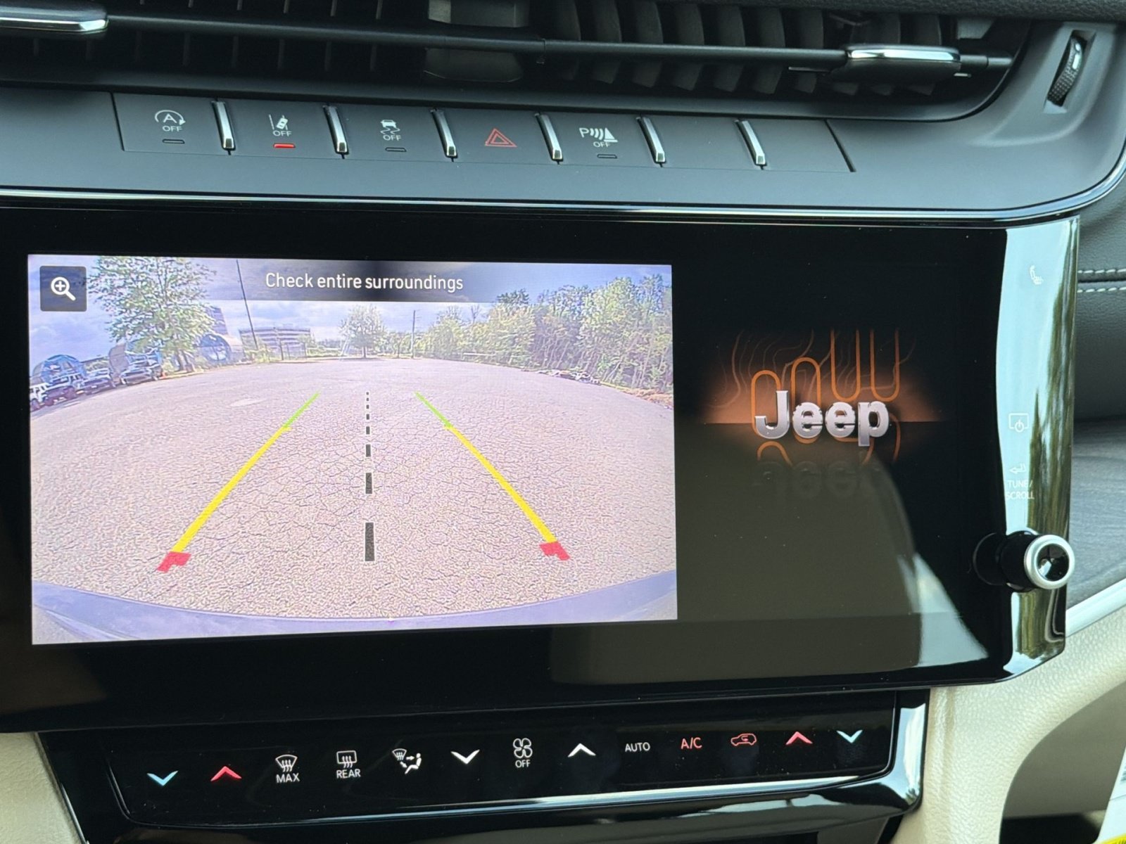 New 2026 Jeep Grand Cherokee Limited AWD/4WD image 19