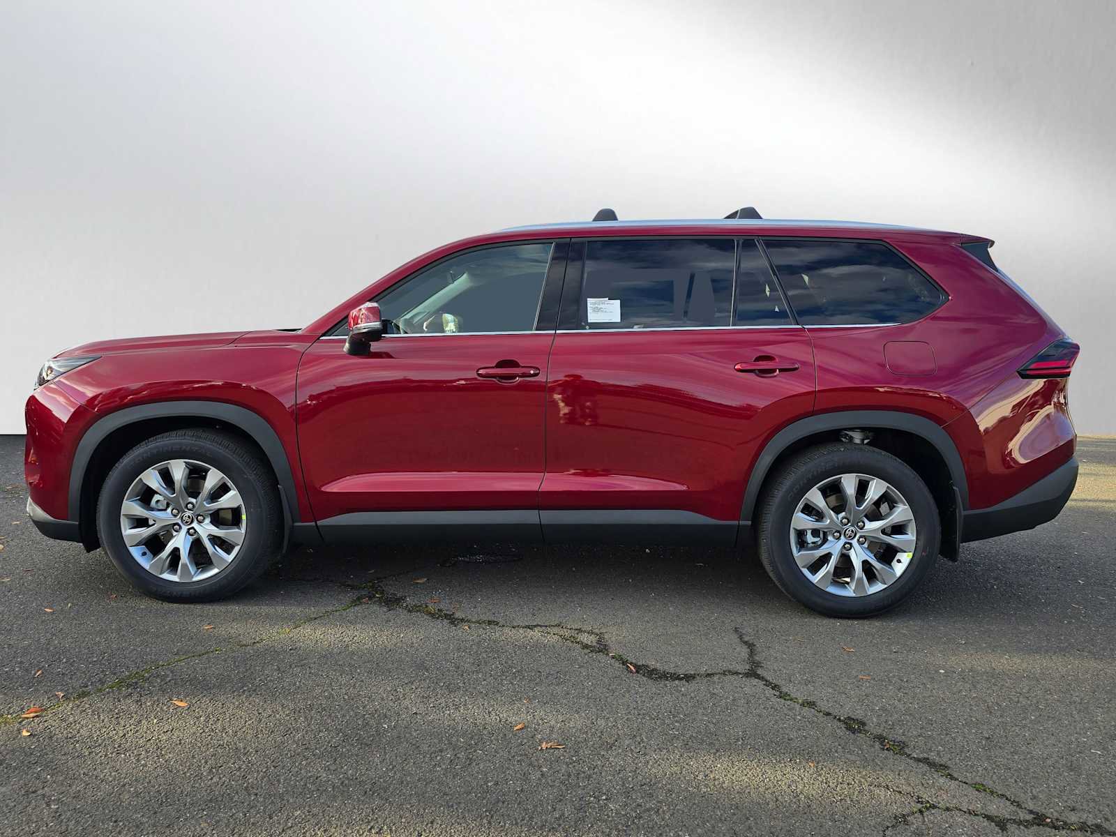 New 2026 Toyota Grand Highlander Limited image 6