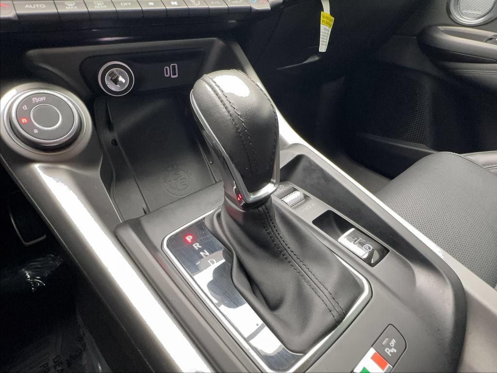 Used 2024 Alfa Romeo Tonale Ti AWD/4WD image 45