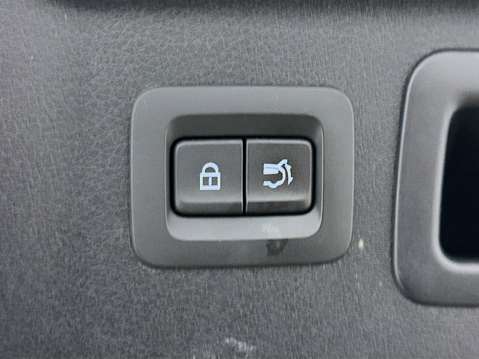 Used 2024 MAZDA CX-90 Plug-In Hybrid w/ Preferred image 33