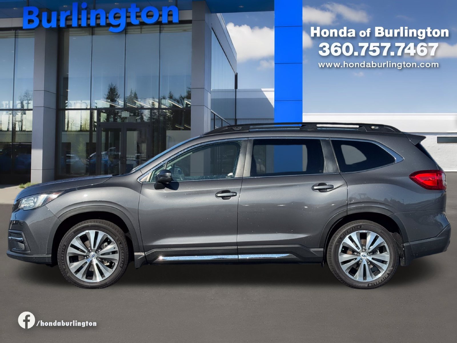 Used 2019 Subaru Ascent Limited w/ Popular Package #2A AWD/4WD image 3