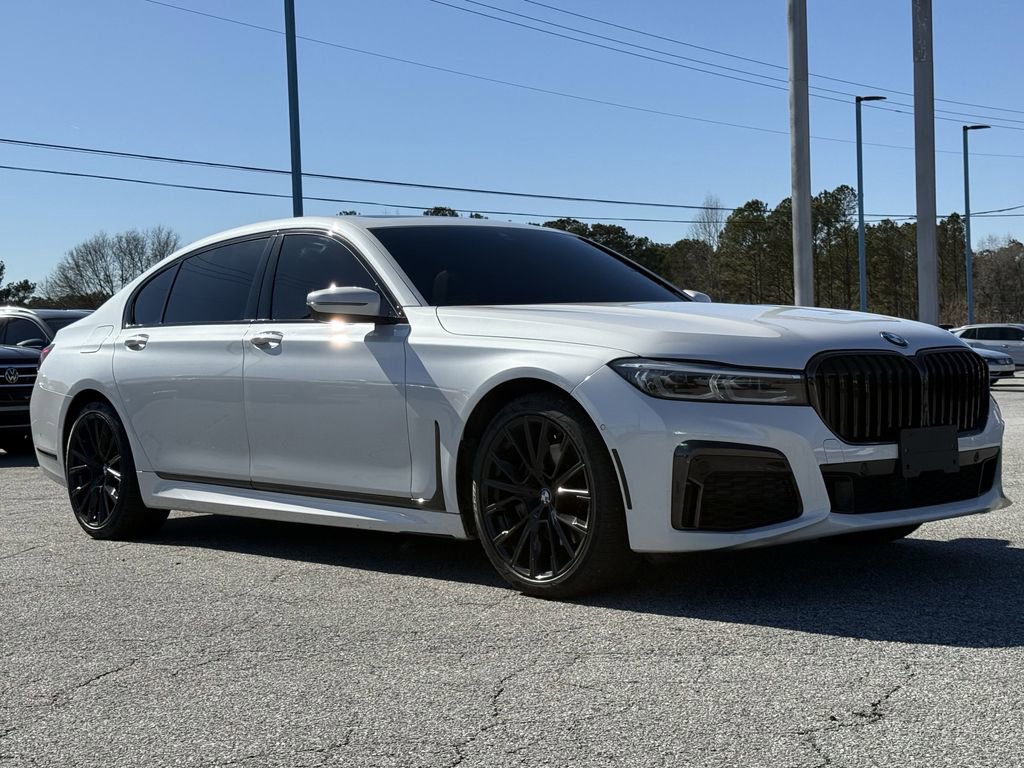 Used 2022 BMW 740i w/ M Sport Package RWD image 32