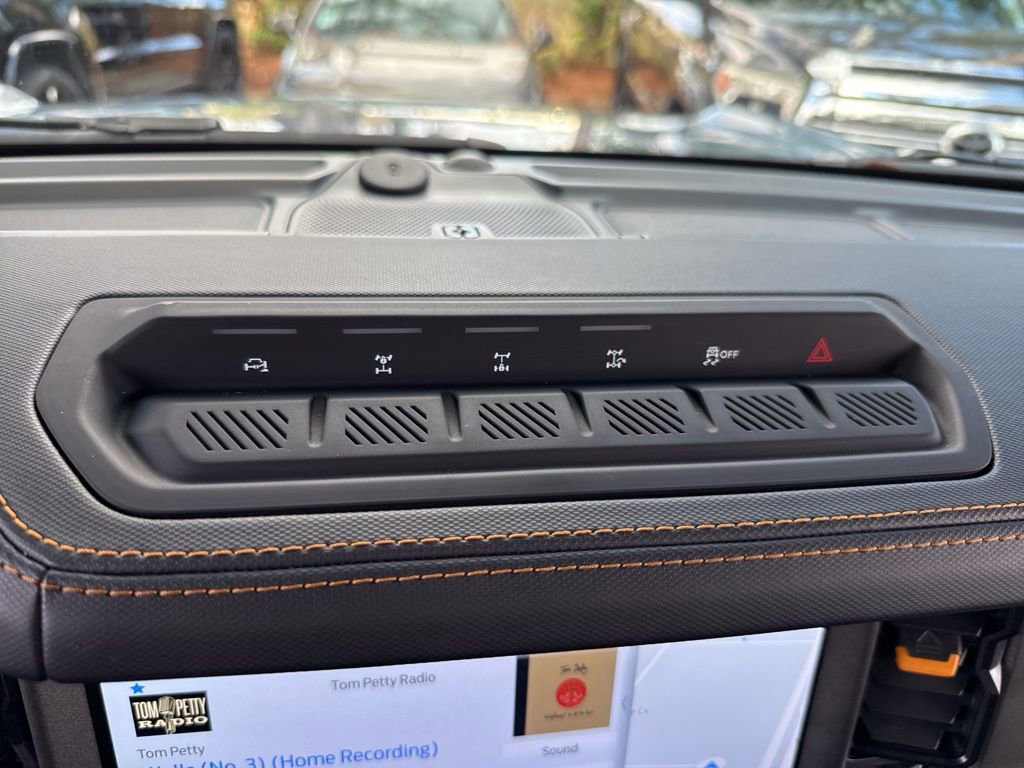 Used 2024 Ford Bronco Badlands image 53