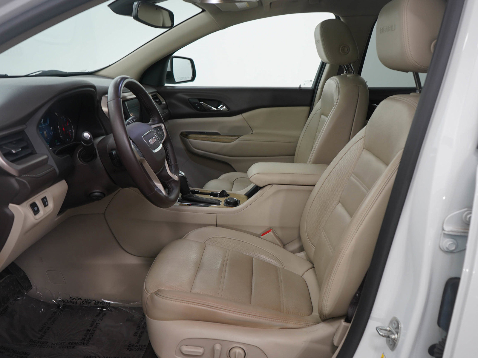 Used 2018 GMC Acadia Denali w/ Technology Package image 15