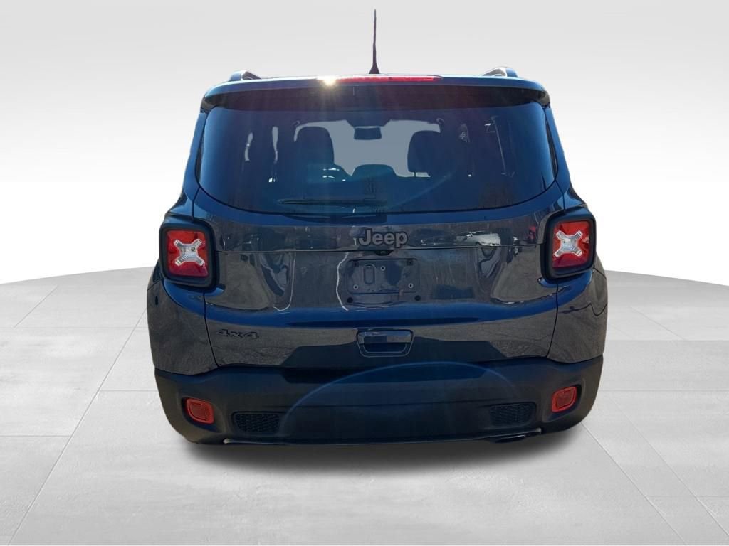 Used 2021 Jeep Renegade Latitude image 7
