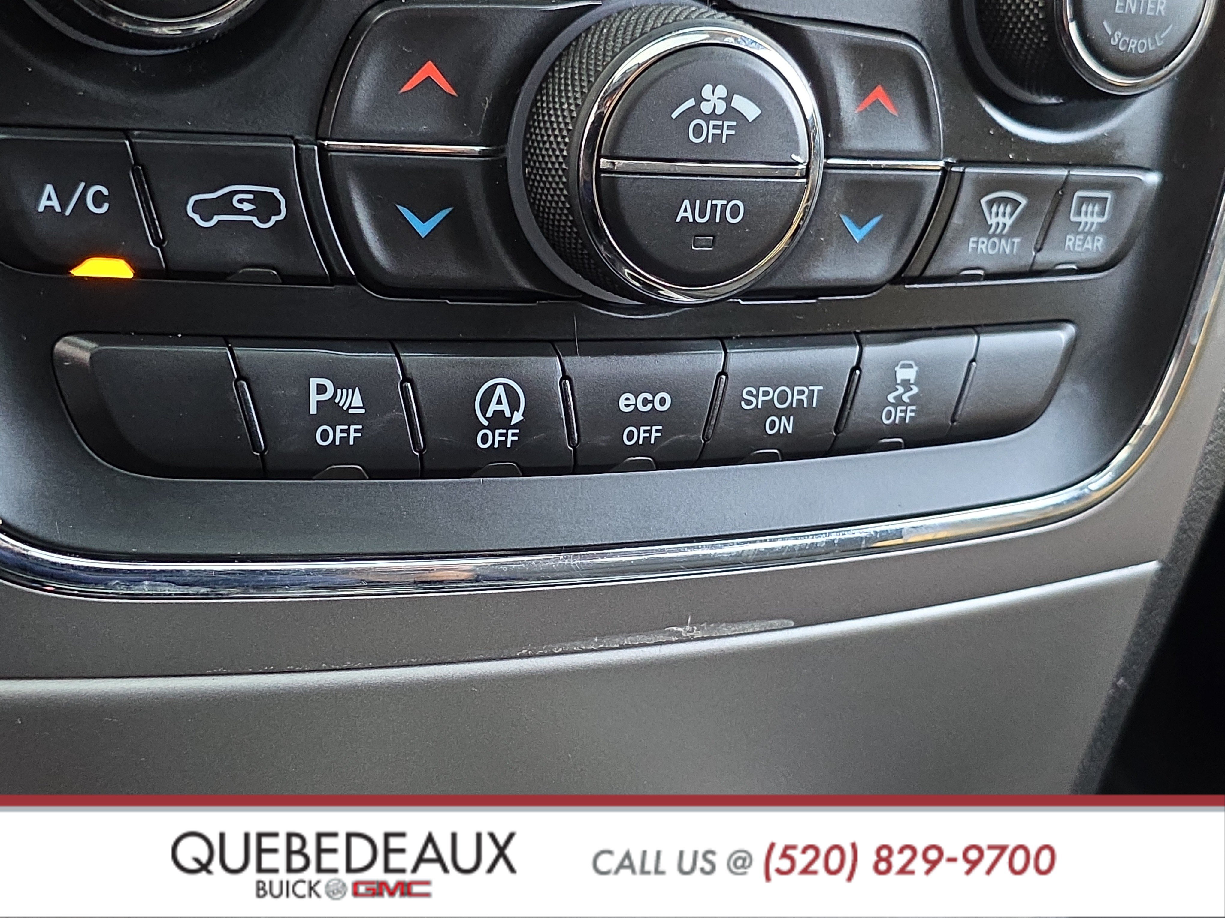 Used 2021 Jeep Grand Cherokee Laredo RWD image 39