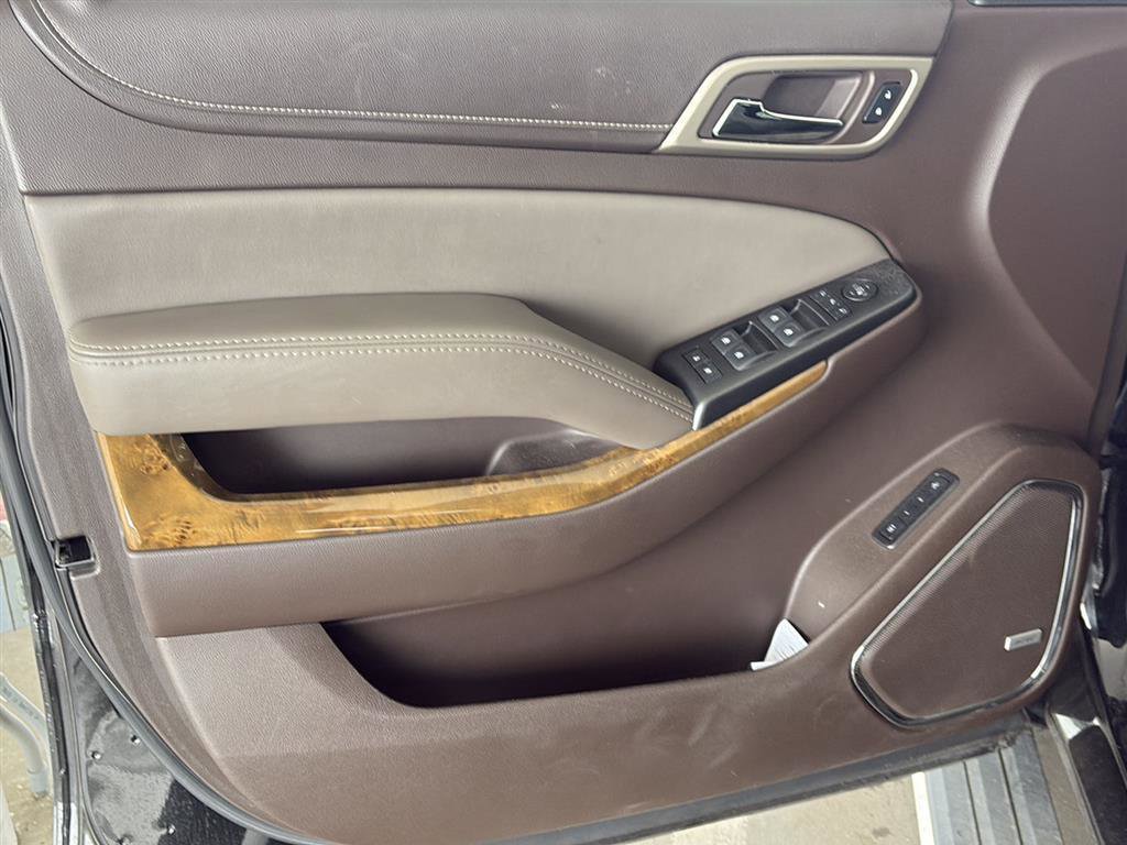 Used 2016 GMC Yukon XL Denali w/ Open Road Package image 4