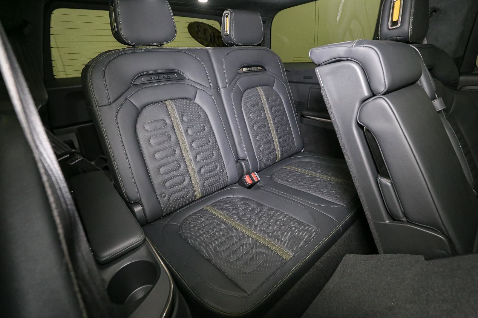 Used 2023 Rivian R1S Launch Edition AWD/4WD image 25