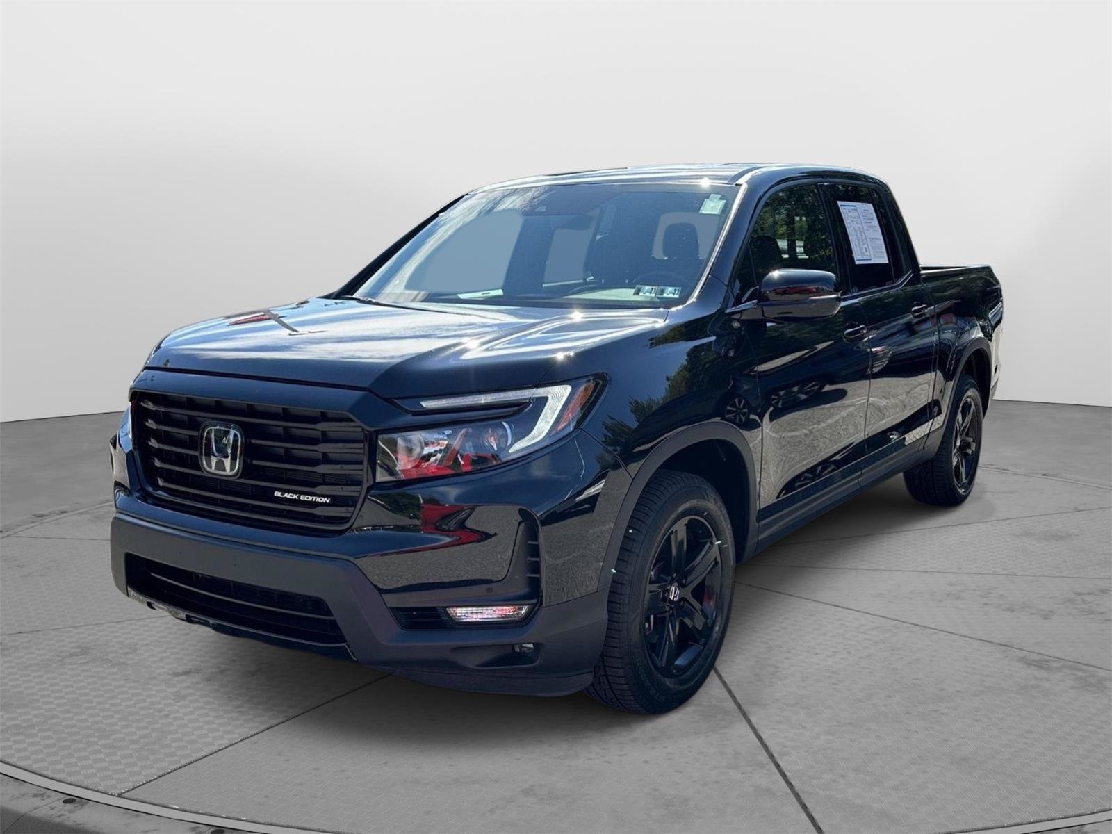 Certified 2023 Honda Ridgeline Black Edition image 7