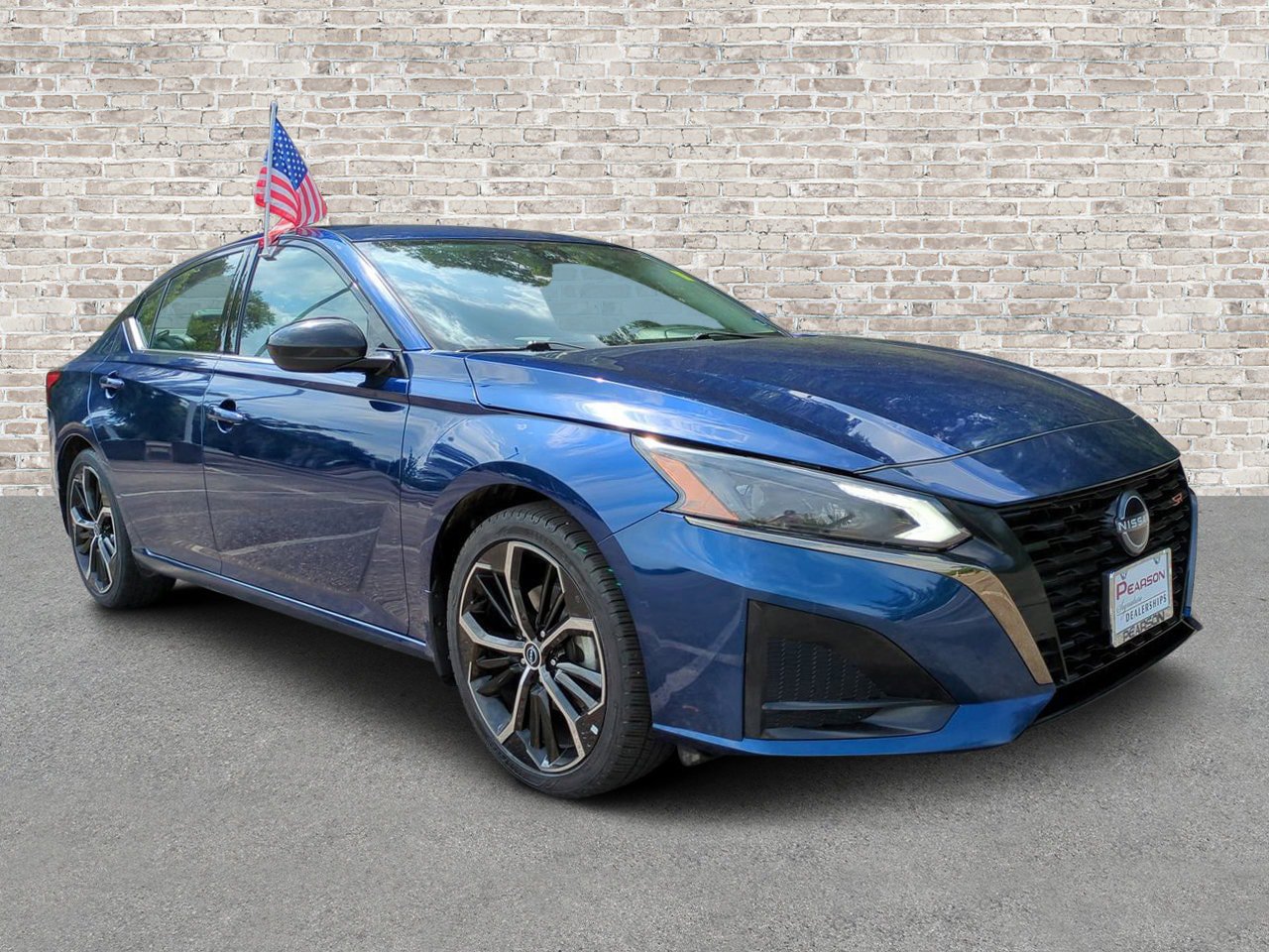 Used 2024 Nissan Altima 2.5 SR