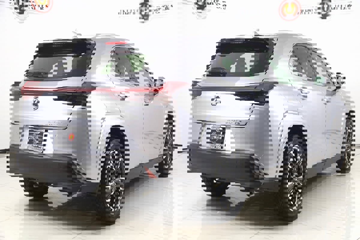Used 2023 Lexus UX 250h AWD w/ Accessory Package (Z2) image 3