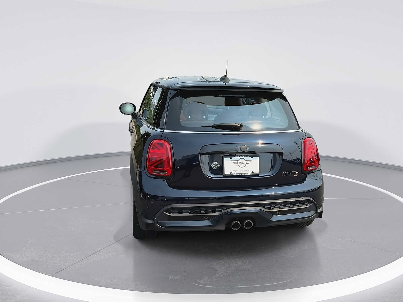 Used 2024 MINI Cooper S FWD image 7