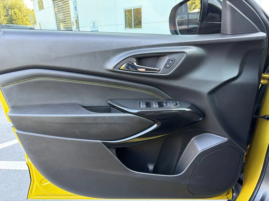 Used 2025 Chevrolet Trax ACTIV w/ Driver Confidence Package FWD image 17