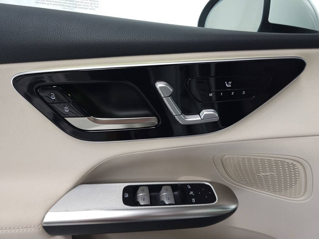 Certified 2026 Mercedes-Benz GLC 300 4MATIC image 6