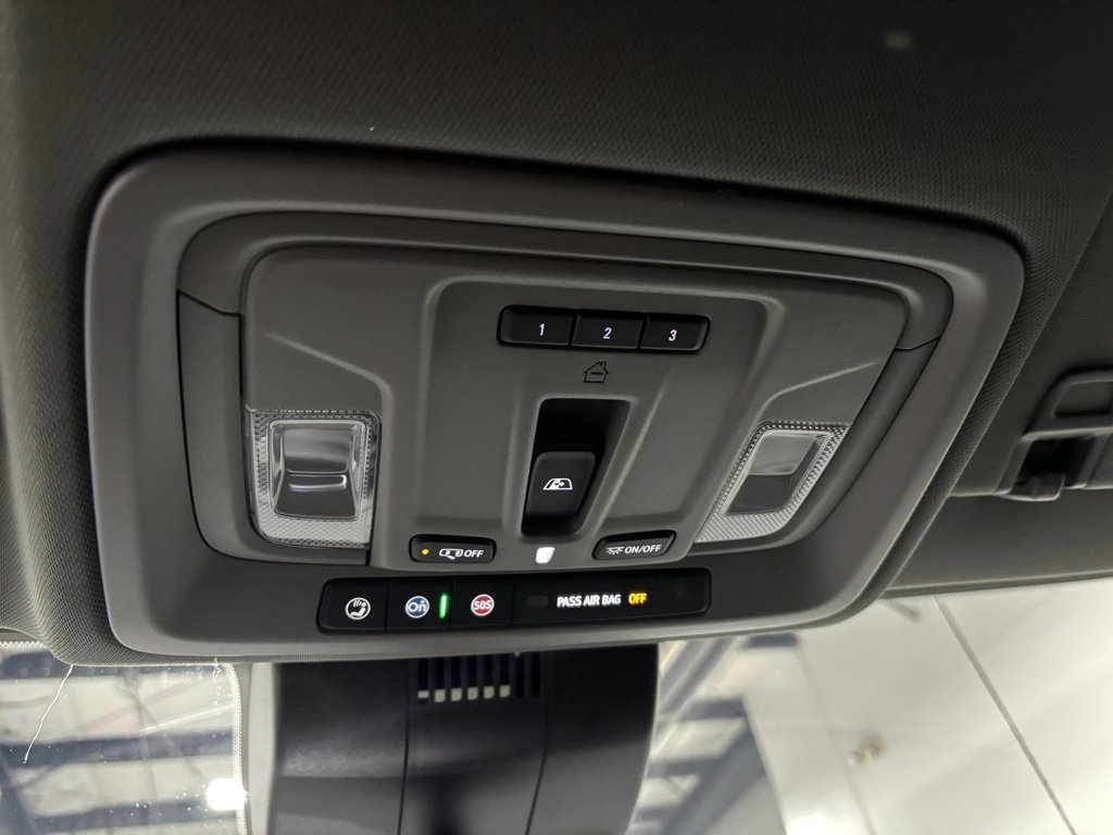 New 2026 GMC Sierra 1500 SLE w/ Preferred Package image 24